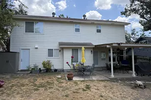 7108 Shadywood Dr, Austin, TX 78745 - Photo 5