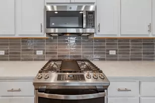 5302 Mulberry Grove Ln, Austin, TX 78723 - Photo 13