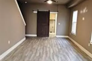 305 Anderson St, Smithville, TX 78957 - Photo 3