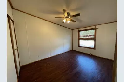 810 N Avenue R, Johnson City, TX 78636 - Photo 19