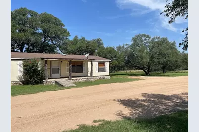 810 N Avenue R, Johnson City, TX 78636 - Photo 1