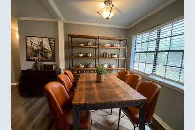 6211 Chesterfield Avenue #B, Austin, TX 78752 - Photo 9