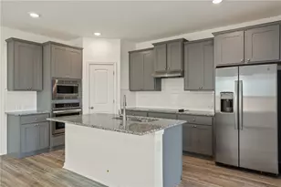 613 Silent Crk Cv, Georgetown, TX 78628 - Photo 7