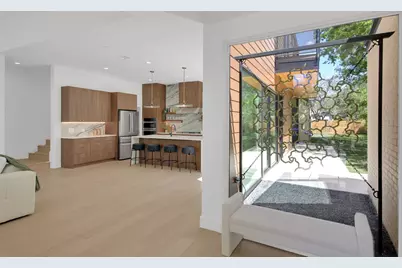 1310 Cullen Avenue, Austin, TX 78757 - Photo 5