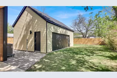 1310 Cullen Avenue, Austin, TX 78757 - Photo 35