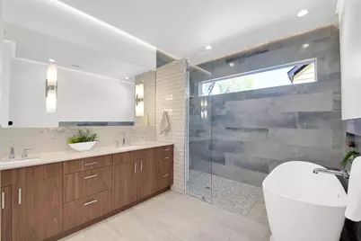 1310 Cullen Avenue, Austin, TX 78757 - Photo 17