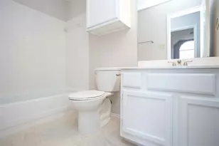 7901 Taranto Dr, Austin, TX 78729 - Photo 17