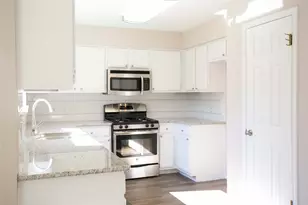 7901 Taranto Dr, Austin, TX 78729 - Photo 13