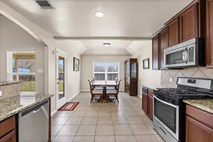 1205 Twin Estates Dr, Kyle, TX 78640 - Photo 7