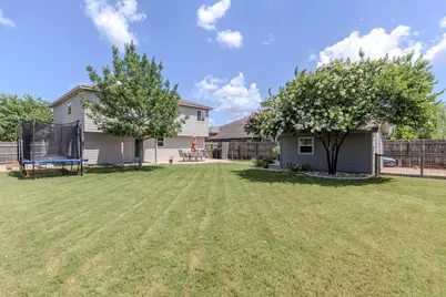201 Mossberg Lane, Bastrop, TX 78602 - Photo 5