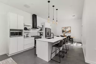 6205 Caddie St, Austin, TX 78741 - Photo 7