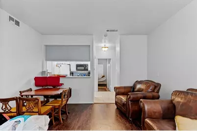 806 W 24th Street #214, Austin, TX 78705 - Photo 11