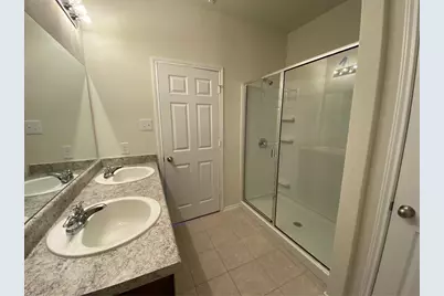 200 Kildeer Pass, Jarrell, TX 76537 - Photo 19