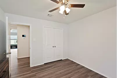 112 Pivot Drive, Taylor, TX 76574 - Photo 17