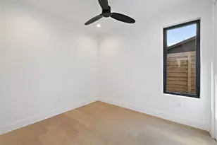 2305 Southern Oaks Dr, Austin, TX 78745 - Photo 27