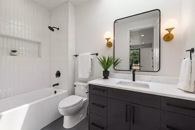 2305 Southern Oaks Drive, Austin, TX 78745 - Photo 29