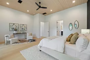 2305 Southern Oaks Dr, Austin, TX 78745 - Photo 17