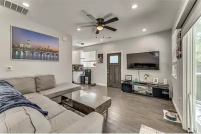 4709 Prock Lane #B, Austin, TX 78721 - Photo 3