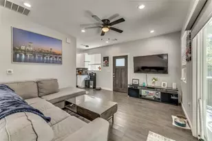 4709 Prock Ln, Austin, TX 78721 - Photo 3