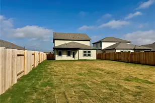 133 Boondoggle Rdg, Cedar Creek, TX 78612 - Photo 5