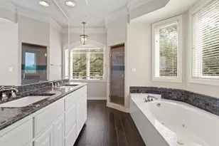 3735 Lost Creek Blvd, Austin, TX 78735 - Photo 9