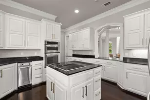 3735 Lost Creek Blvd, Austin, TX 78735 - Photo 7