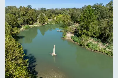 5201 US Highway 90A W, Gonzales, TX 78629 - Photo 3