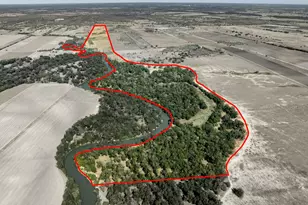 1112 Co Rd 255, Gonzales, TX 78629 - Photo 1