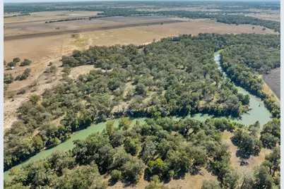 5201 US Highway 90A W, Gonzales, TX 78629 - Photo 7