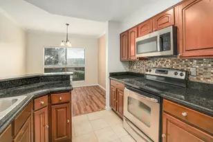 6000 Shepherd Mountain Cove, Austin, TX 78730 - Photo 11