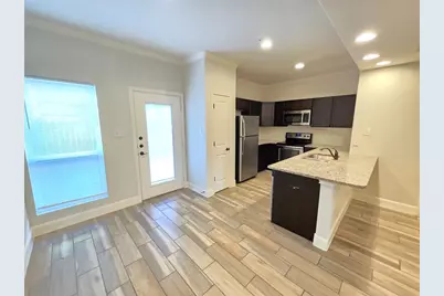 6403 Melanzane Avenue #3, San Antonio, TX 78233 - Photo 5