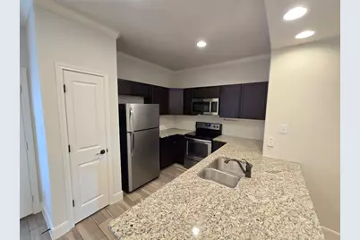 6403 Melanzane Avenue #3, San Antonio, TX 78233 - Photo 7