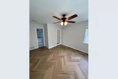 1604 W. 40th Street #b, Austin, TX 78756 - Photo 17