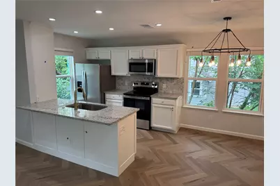 1604 W. 40th Street #b, Austin, TX 78756 - Photo 1