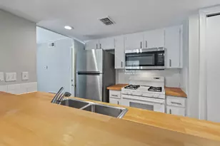 1813 Woodland Ave, Austin, TX 78741 - Photo 9