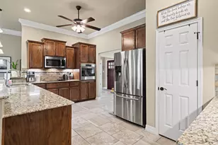 416 Western Sky Trail, Jarrell, TX 76537 - Photo 13