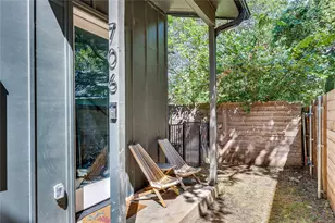 706 Valdez St, Austin, TX 78741 - Photo 29