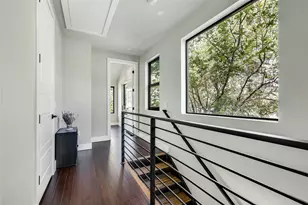 706 Valdez St, Austin, TX 78741 - Photo 17