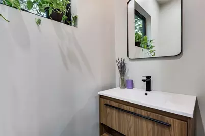 706 Valdez Street #2, Austin, TX 78741 - Photo 27