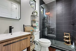 706 Valdez St, Austin, TX 78741 - Photo 23