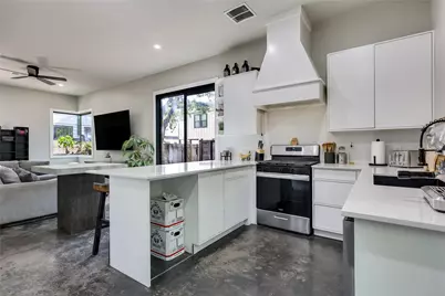 706 Valdez Street #2, Austin, TX 78741 - Photo 13