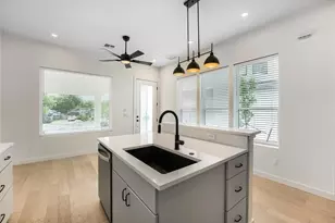 3204 Overcup Oak Dr, Austin, TX 78704 - Photo 9