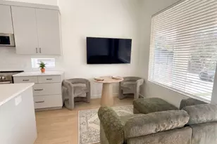 3204 Overcup Oak Dr, Austin, TX 78704 - Photo 5