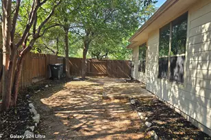 200 Highland Horizon, Austin, TX 78717 - Photo 33