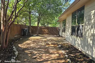 200 Highland Horizon, Austin, TX 78717 - Photo 33