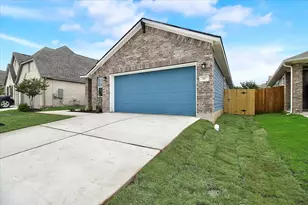 117 Lacey Oak Loop, San Marcos, TX 78666 - Photo 5
