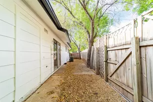 1738 Rutland Dr, Austin, TX 78758 - Photo 7