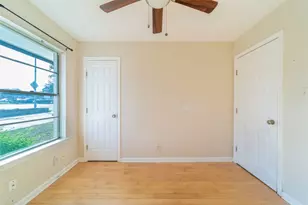 1738 Rutland Dr, Austin, TX 78758 - Photo 3