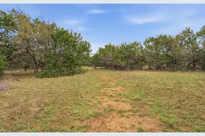 750 County Road 207 Road, Liberty Hill, TX 78642 - Photo 11