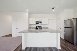 14600 Sage Bloom Ln, Elgin, TX 78621 - Photo 9